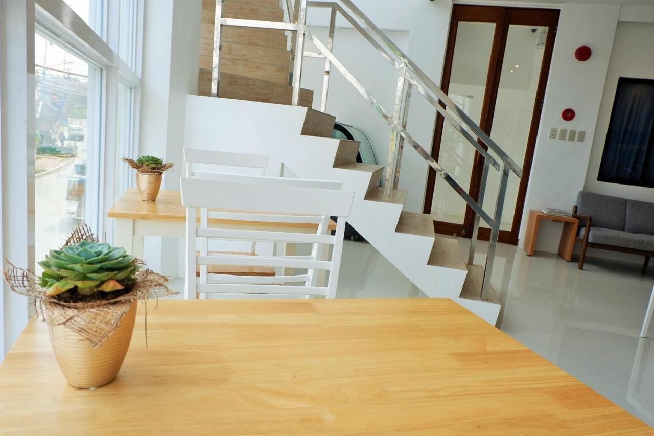 Kamusta Boutique Hotel Balabag  Экстерьер фото
